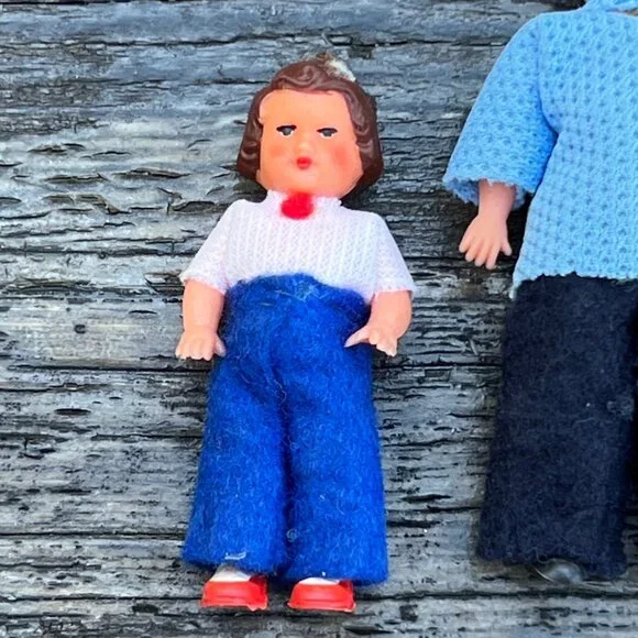 Vintage 1960's Ari Germany Dollhouse Family Rubber Dolls Mother Father Children - Picture 6 of 15